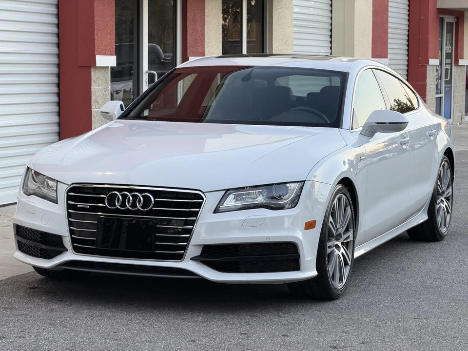 2014 Audi C7 A7 - Image 2 of 31