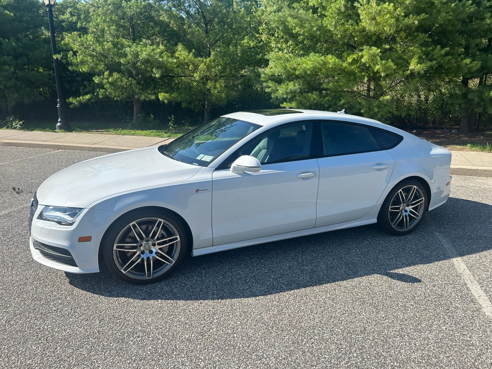 2014 Audi C7 A7 - Image 15 of 31