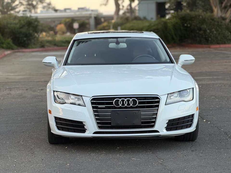2014 Audi C7 A7 - Image 16 of 31