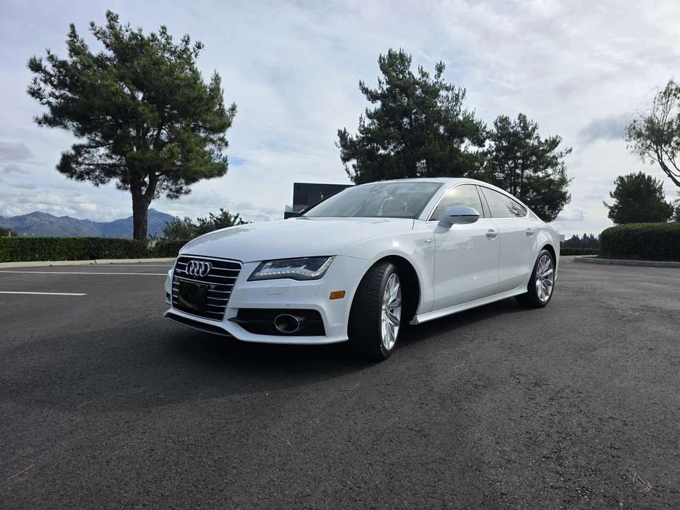 2014 Audi C7 A7 - Image 2 of 31