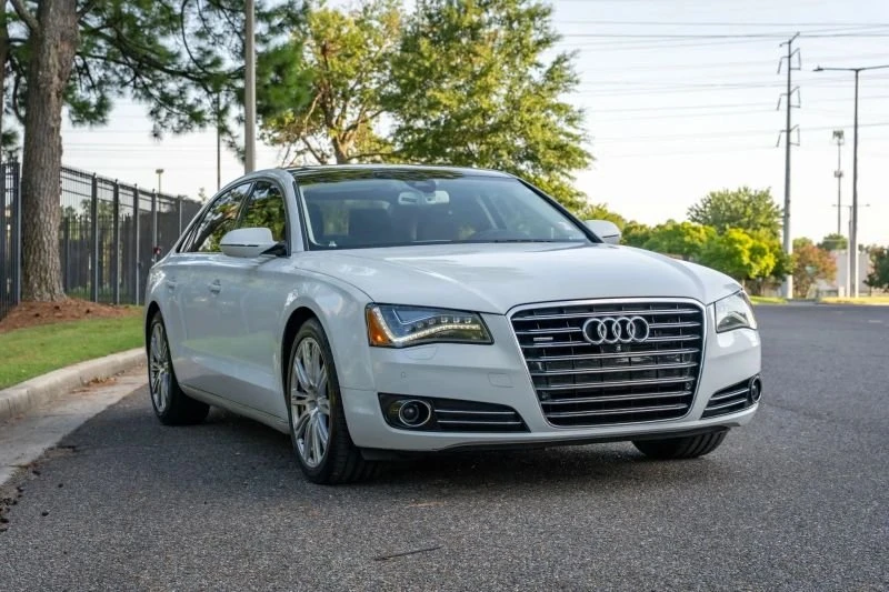 2014 Audi D4 A8 - Image 3 of 20