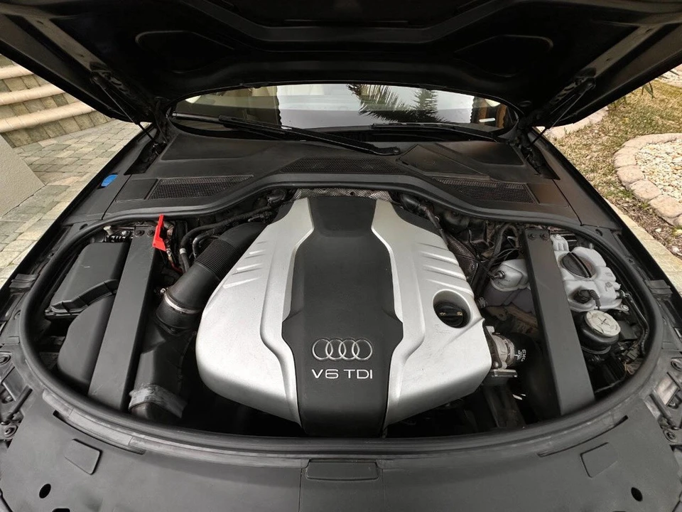 2014 Audi D4 A8 - Image 9 of 21