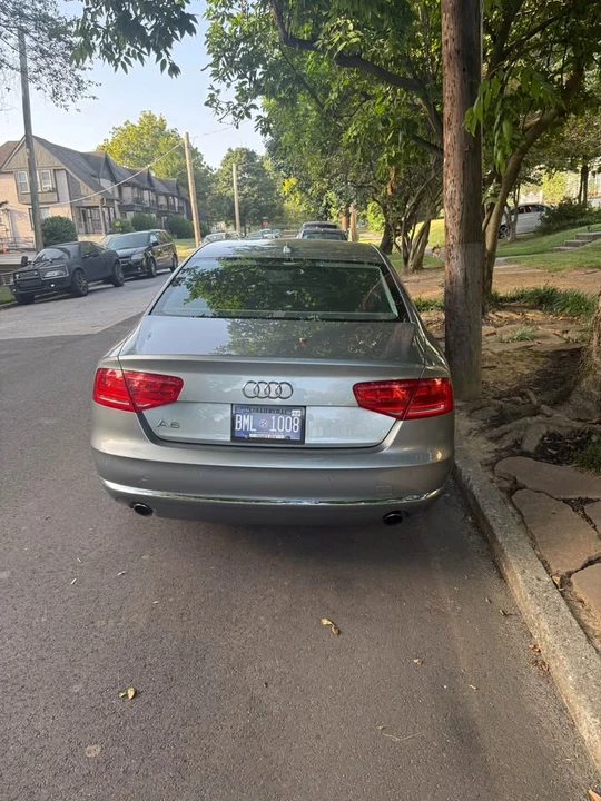 2014 Audi D4 A8 - Image 2 of 11