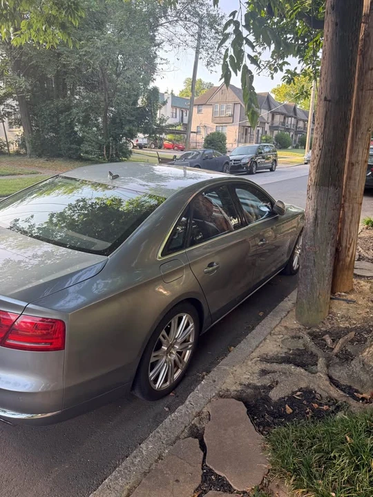 2014 Audi D4 A8 - Image 4 of 11