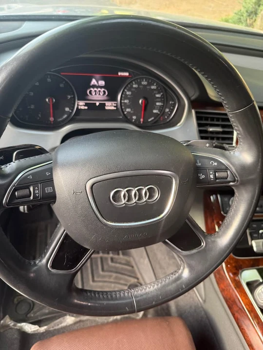 2014 Audi D4 A8 - Image 10 of 11
