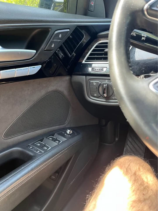 2014 Audi D4 A8 - Image 9 of 20