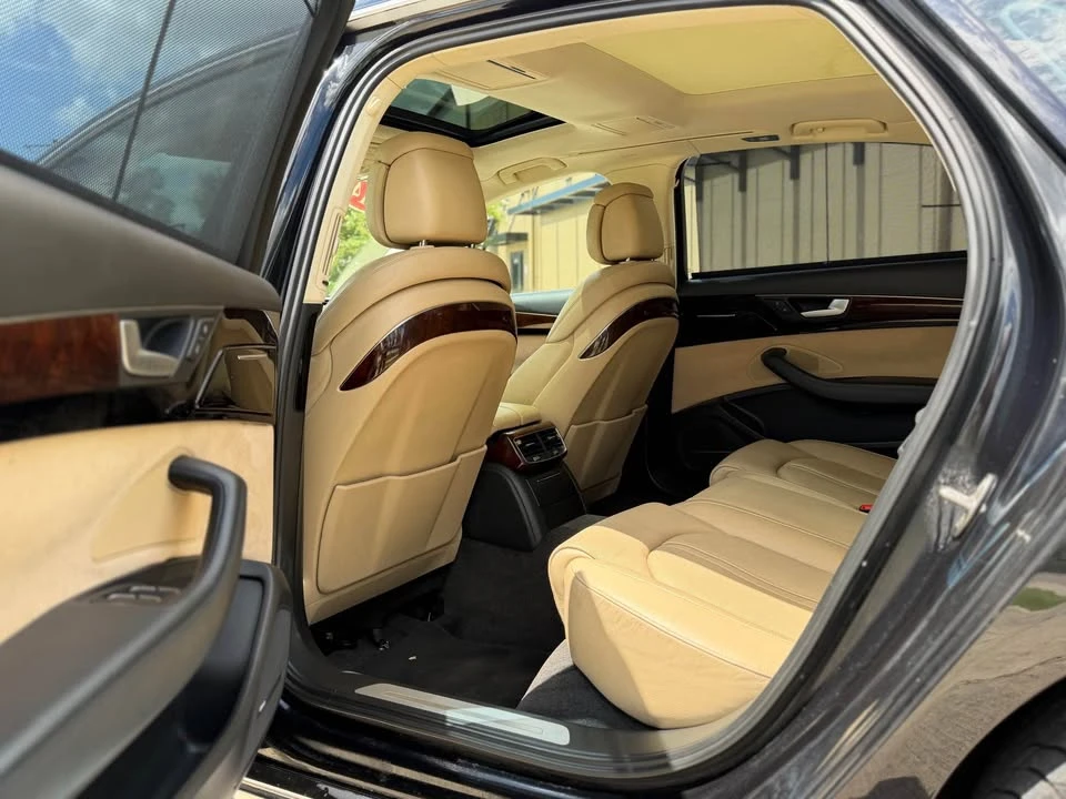 2014 Audi D4 A8 - Image 2 of 6
