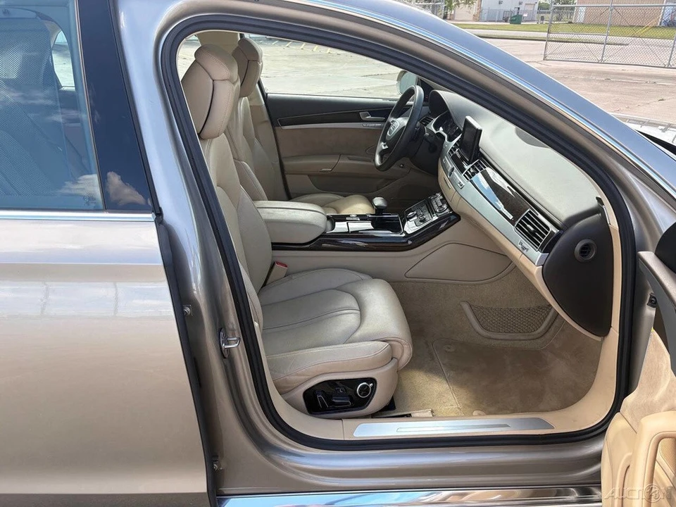 2014 Audi D4 A8 - Image 14 of 21