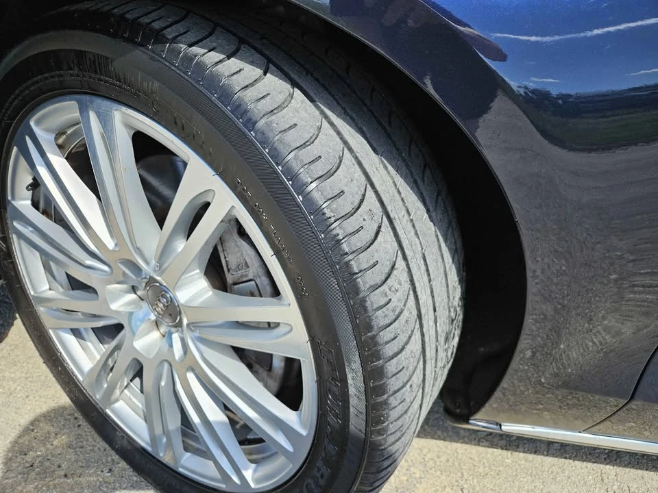 2014 Audi D4 A8 - Image 17 of 17
