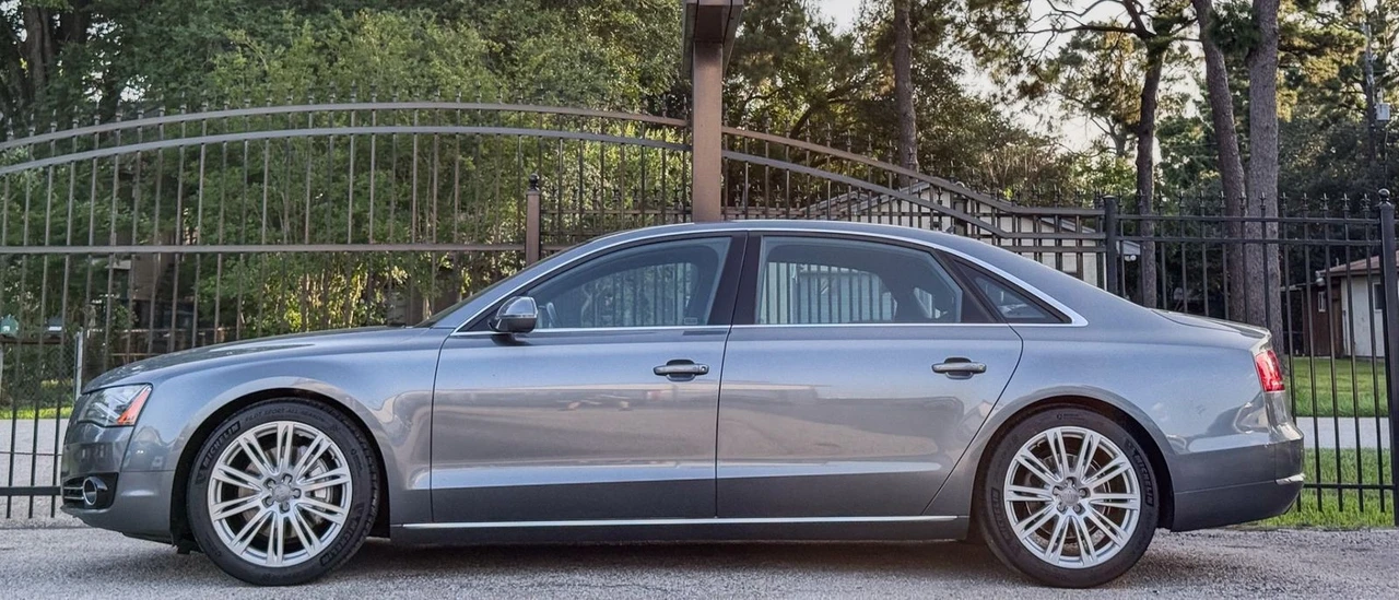 2014 Audi D4 A8 - Image 3 of 12