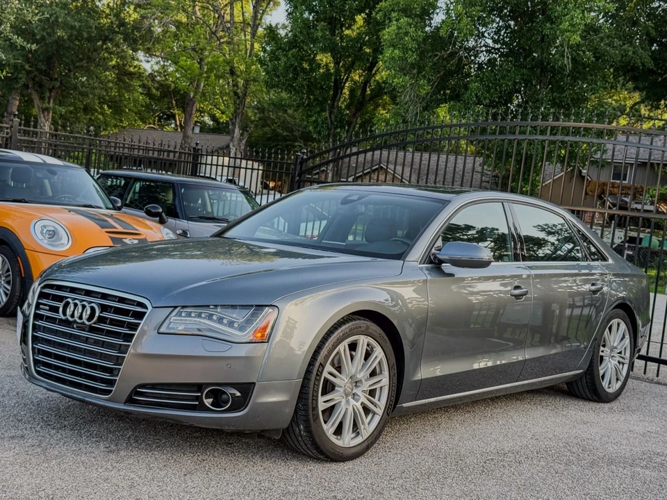 2014 Audi D4 A8 - Image 4 of 12