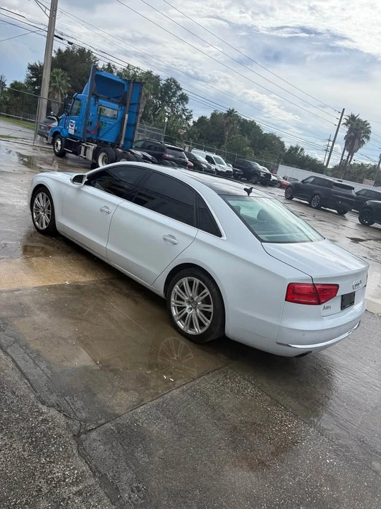 2014 Audi D4 A8 - Image 10 of 16