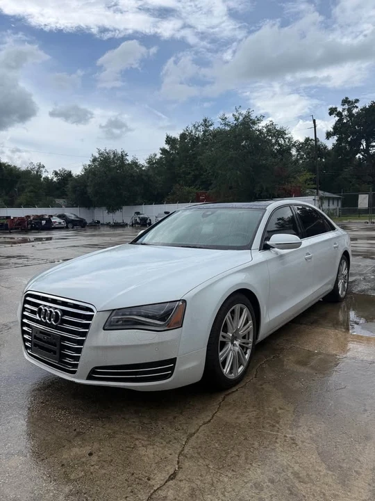 2014 Audi D4 A8 - Image 3 of 16