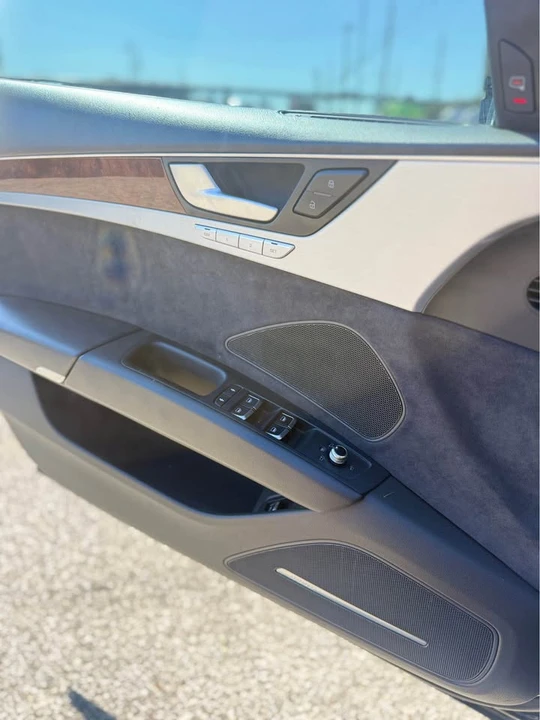 2014 Audi D4 A8 - Image 13 of 20