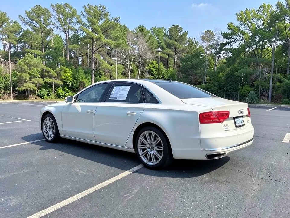 2014 Audi D4 A8 - Image 3 of 11