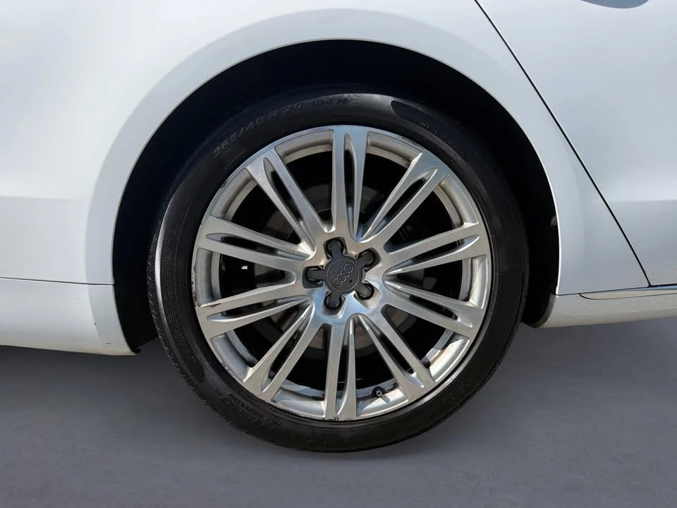 2014 Audi D4 A8 - Image 9 of 11