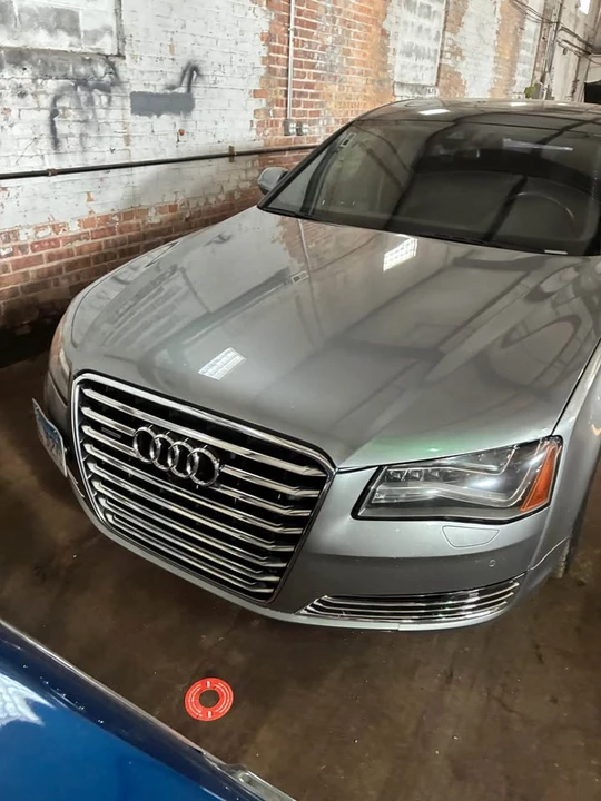 2014 Audi D4 A8 - Image 4 of 9