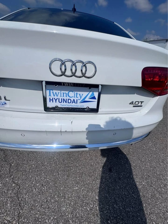 2014 Audi D4 A8 - Image 5 of 12