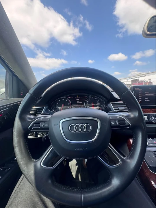 2014 Audi D4 A8 - Image 10 of 12