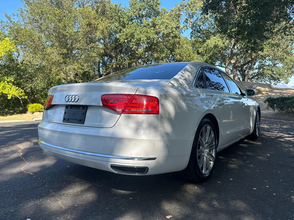 2014 Audi D4 A8 - Image 14 of 31