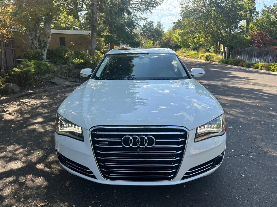 2014 Audi D4 A8 - Image 6 of 31