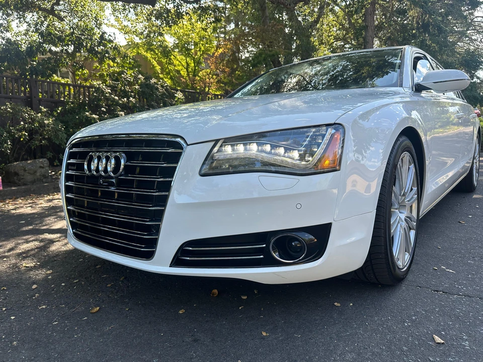 2014 Audi D4 A8 - Image 7 of 31