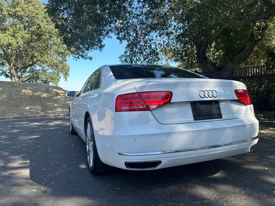 2014 Audi D4 A8 - Image 12 of 31