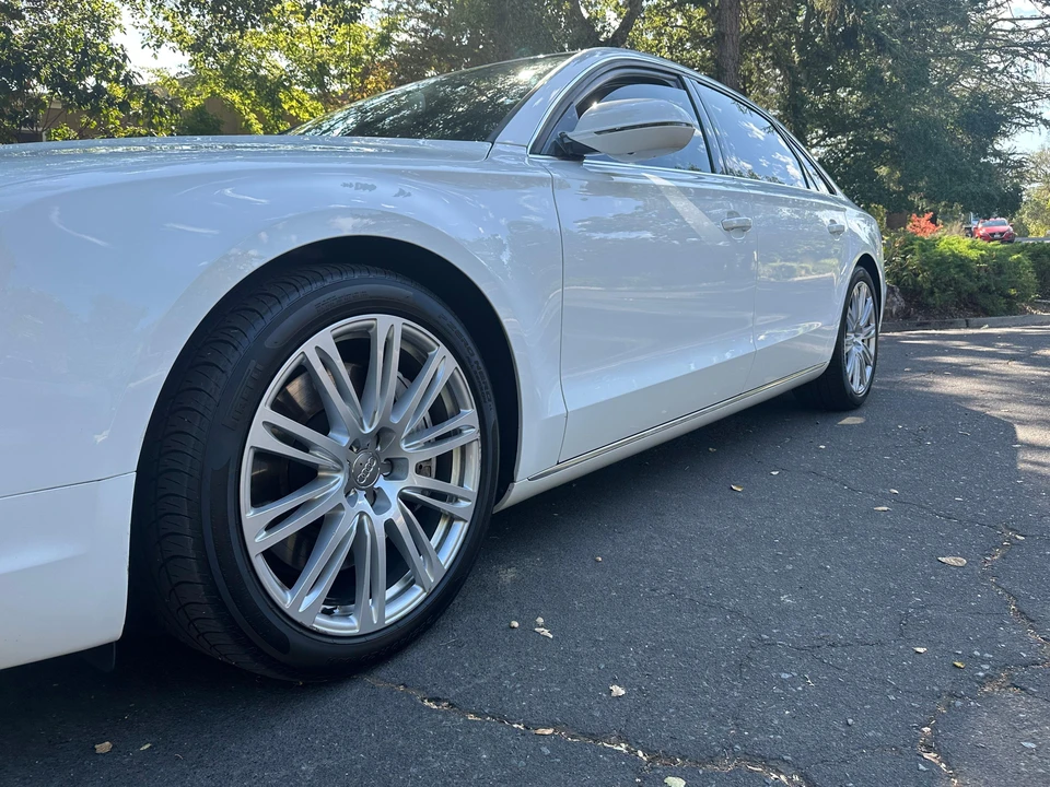 2014 Audi D4 A8 - Image 19 of 31