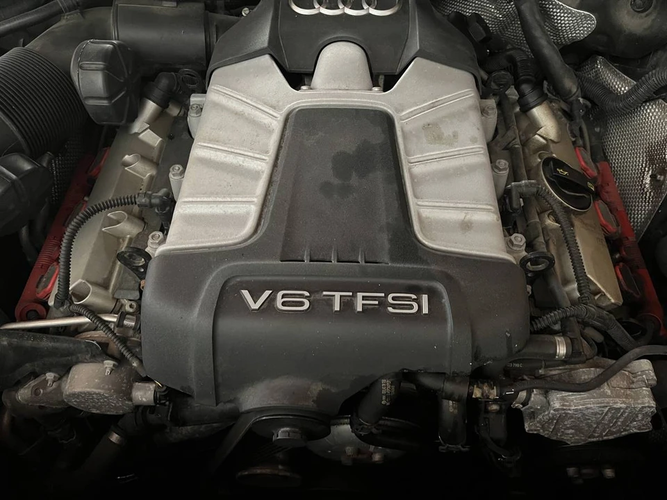 2014 Audi D4 A8 - Image 14 of 20