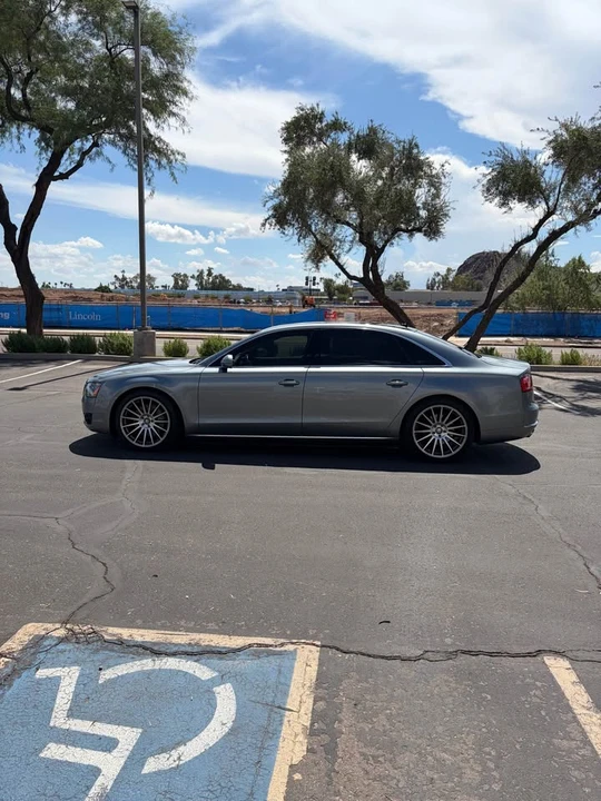 2014 Audi D4 A8 - Image 8 of 18