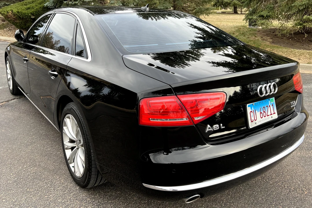 2014 Audi D4 A8 - Image 4 of 31