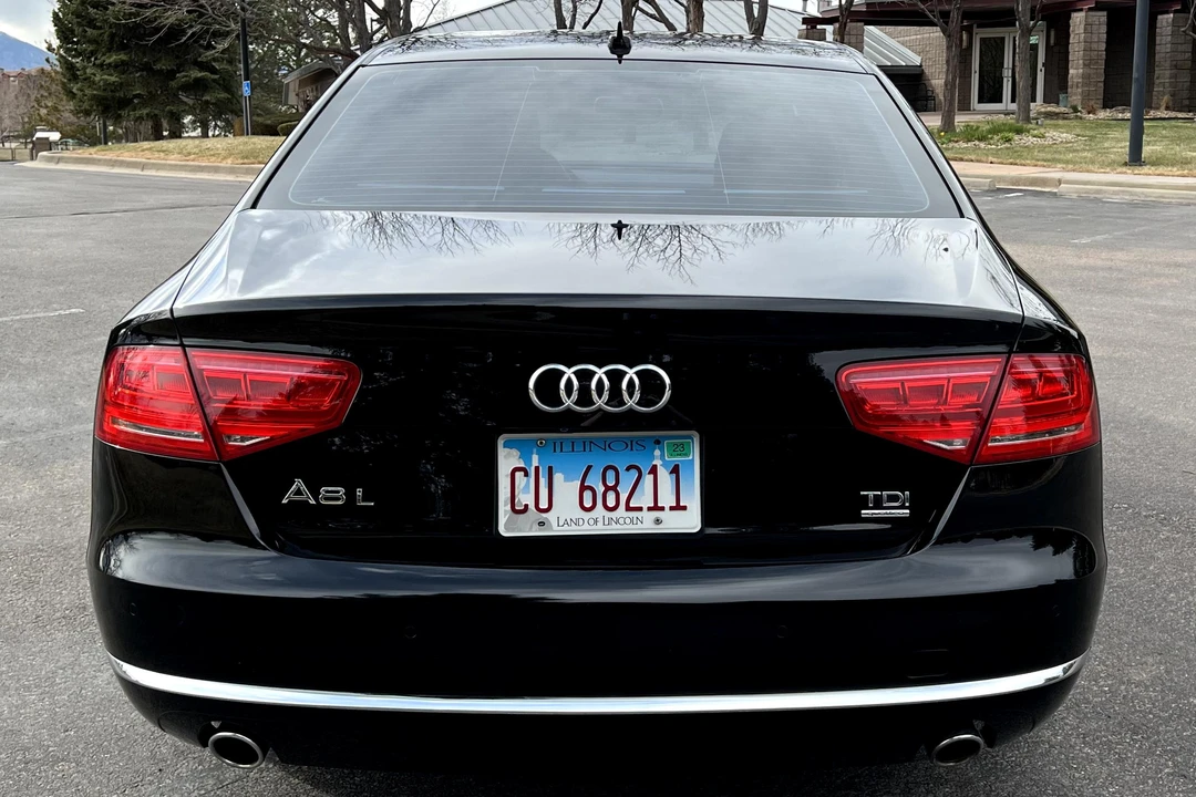 2014 Audi D4 A8 - Image 5 of 31