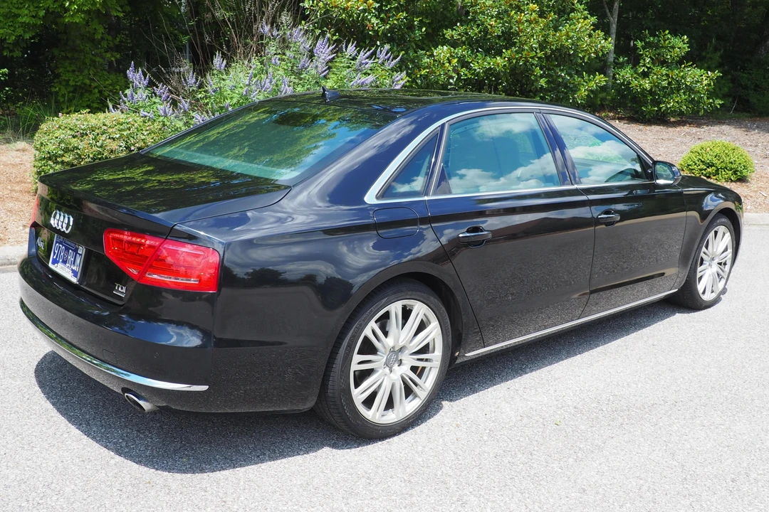 2014 Audi D4 A8 - Image 4 of 11