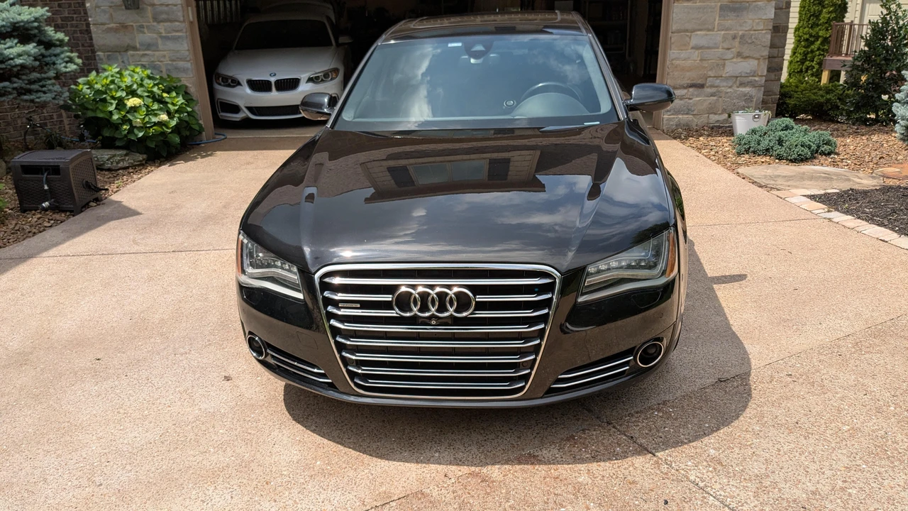 2014 Audi D4 A8 - Image 6 of 11