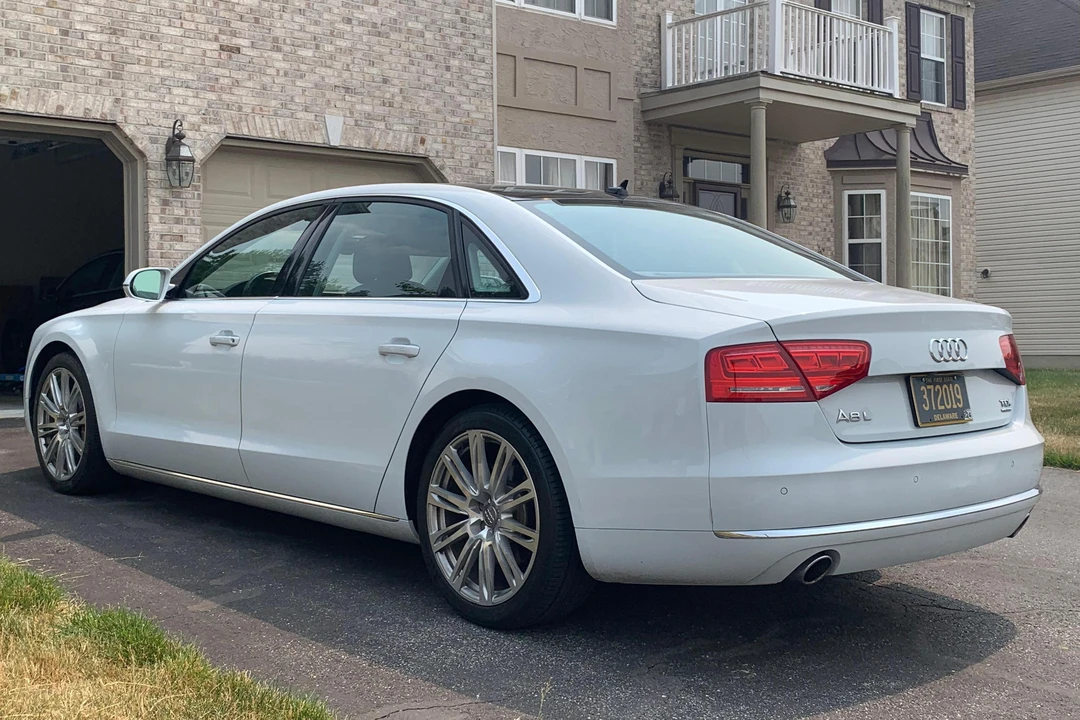 2014 Audi D4 A8 - Image 4 of 31