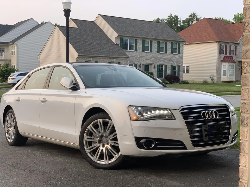 2014 Audi D4 A8 - Image 12 of 31