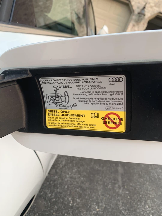 2014 Audi D4 A8 - Image 31 of 31