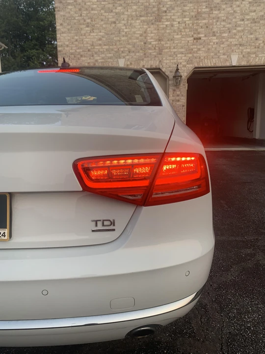 2014 Audi D4 A8 - Image 23 of 31