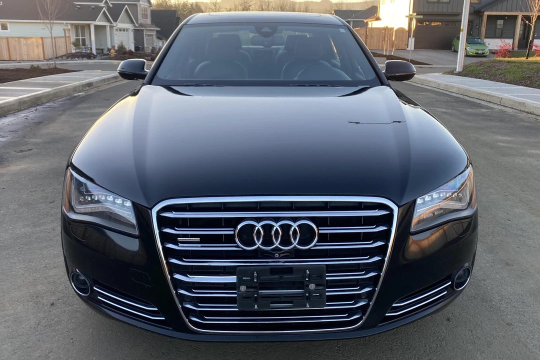 2014 Audi D4 A8 - Image 2 of 31