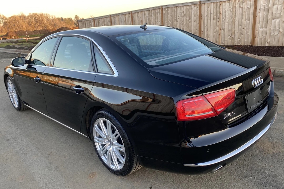 2014 Audi D4 A8 - Image 4 of 31