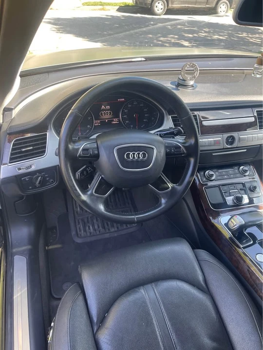 2014 Audi D4 A8 - Image 7 of 11