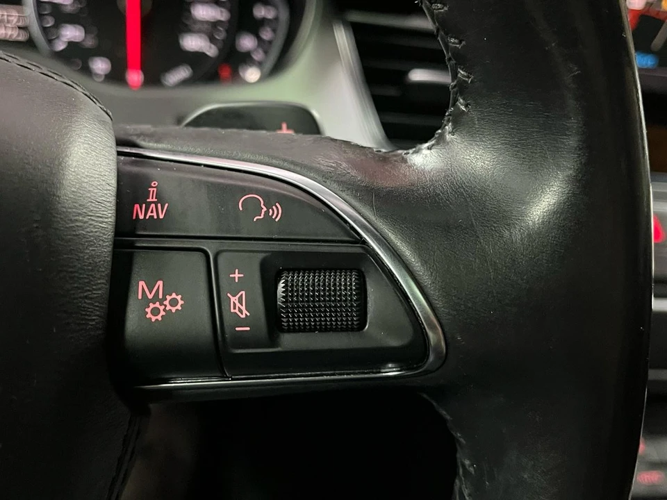 2014 Audi D4 A8 - Image 14 of 21