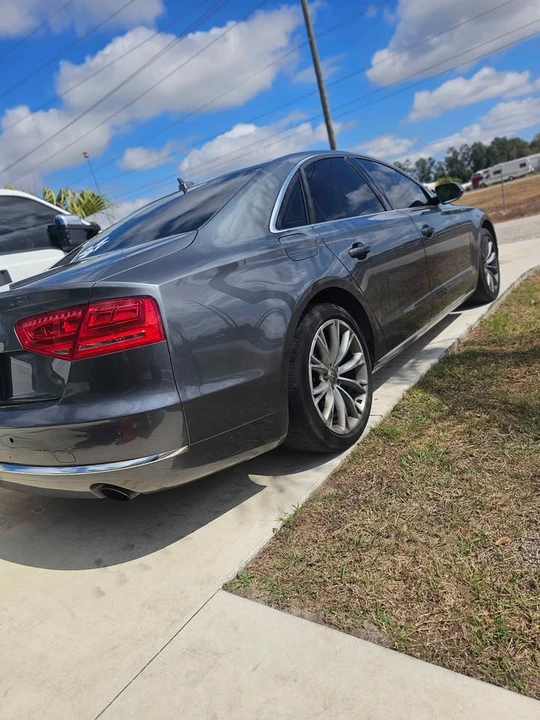 2014 Audi D4 A8 - Image 4 of 10