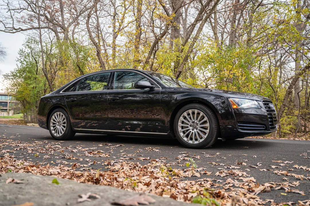 2014 Audi D4 A8 - Image 10 of 31