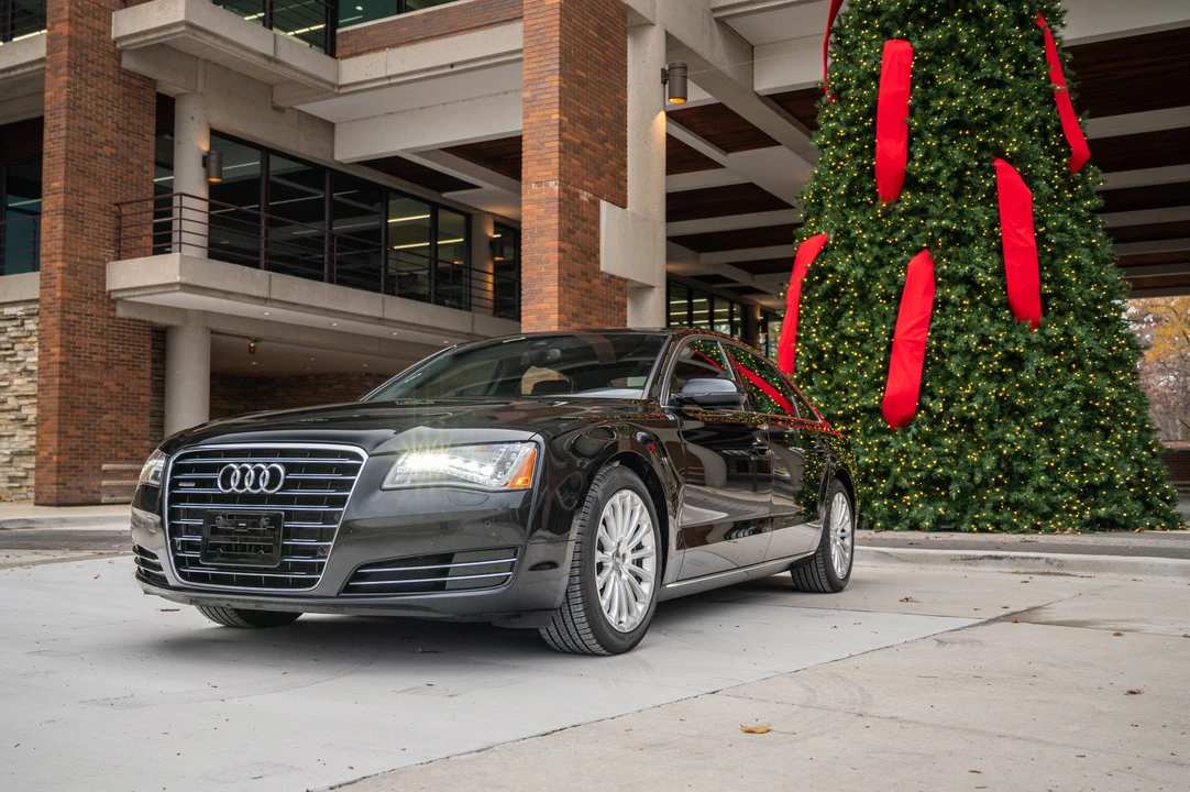 2014 Audi D4 A8 - Image 3 of 31