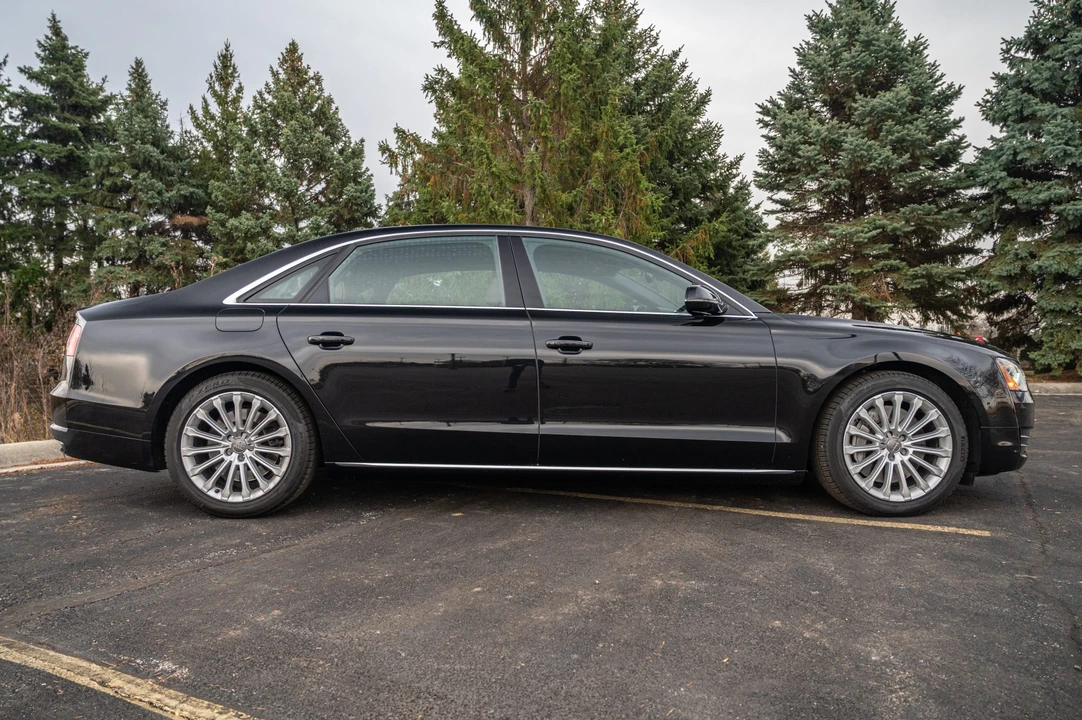 2014 Audi D4 A8 - Image 9 of 31