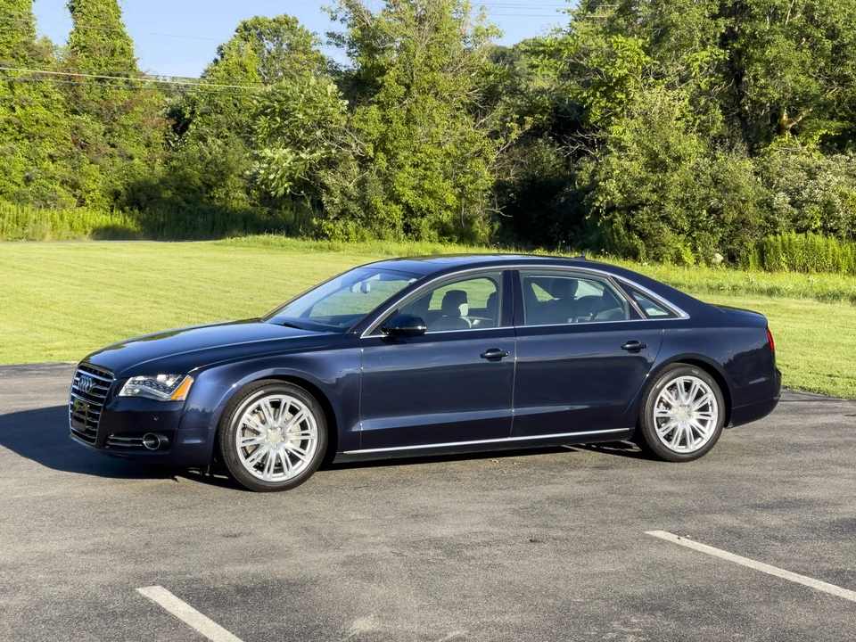 2014 Audi D4 A8 - Image 8 of 31