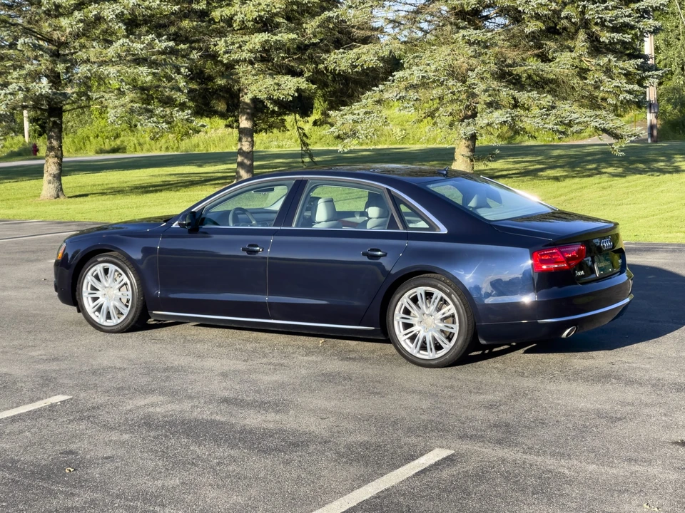 2014 Audi D4 A8 - Image 13 of 31