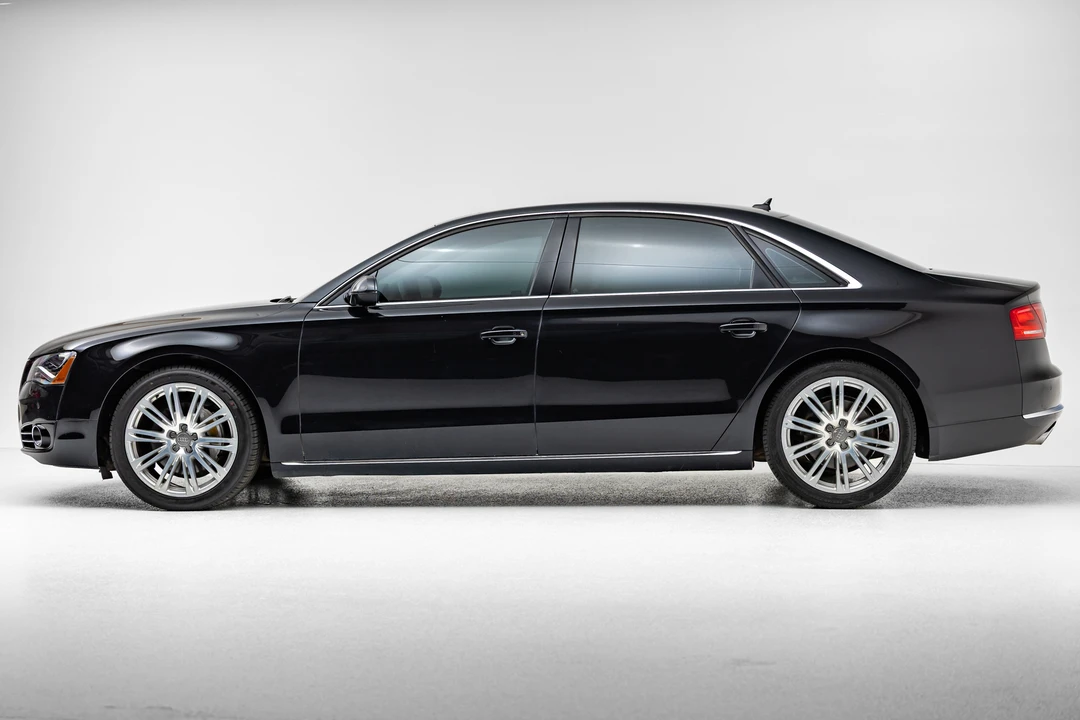 2014 Audi D4 A8 - Image 5 of 31
