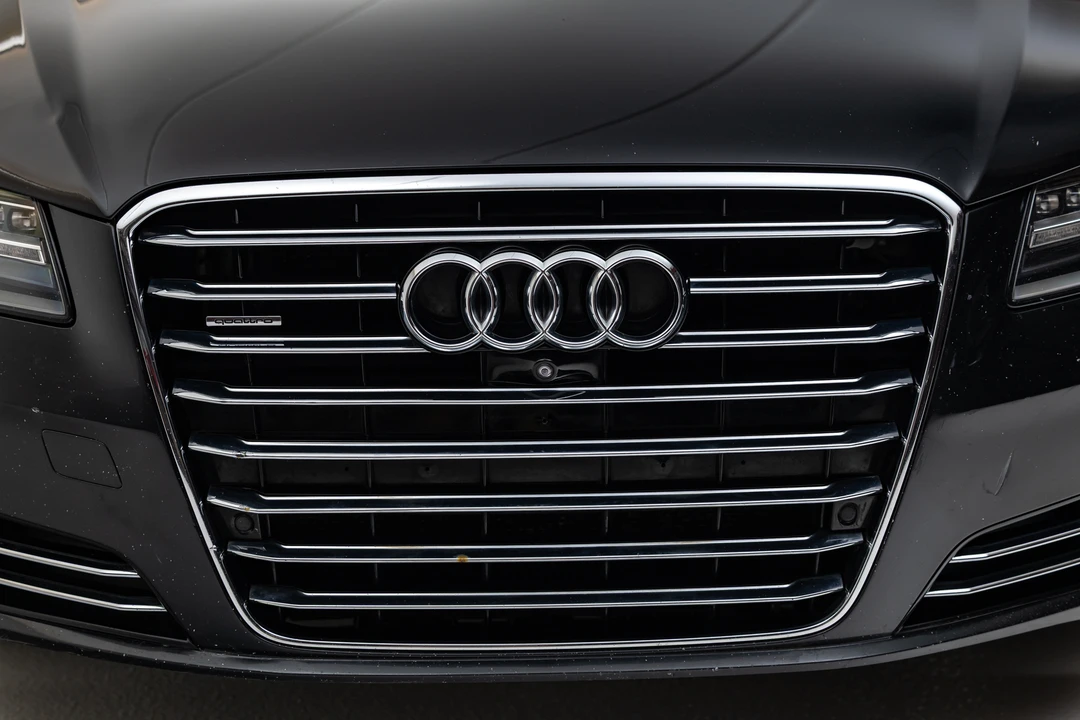 2014 Audi D4 A8 - Image 14 of 31